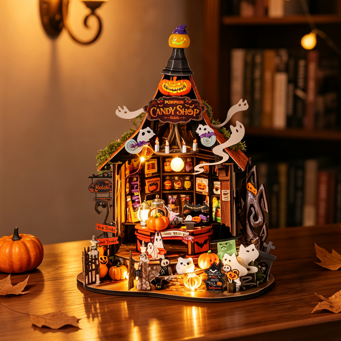 HAUNTED CANDY HOUSE WOODEN MINIATURE KIT (DG186)