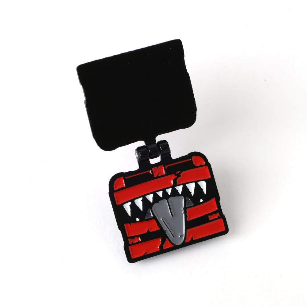 D&D HINGED MIMIC PIN