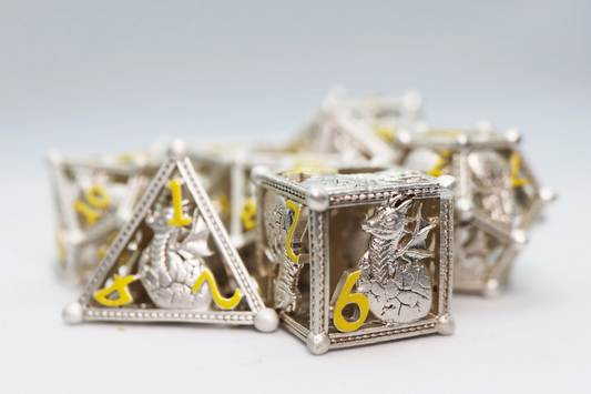 SILVER HATCHING DRAGON DICE