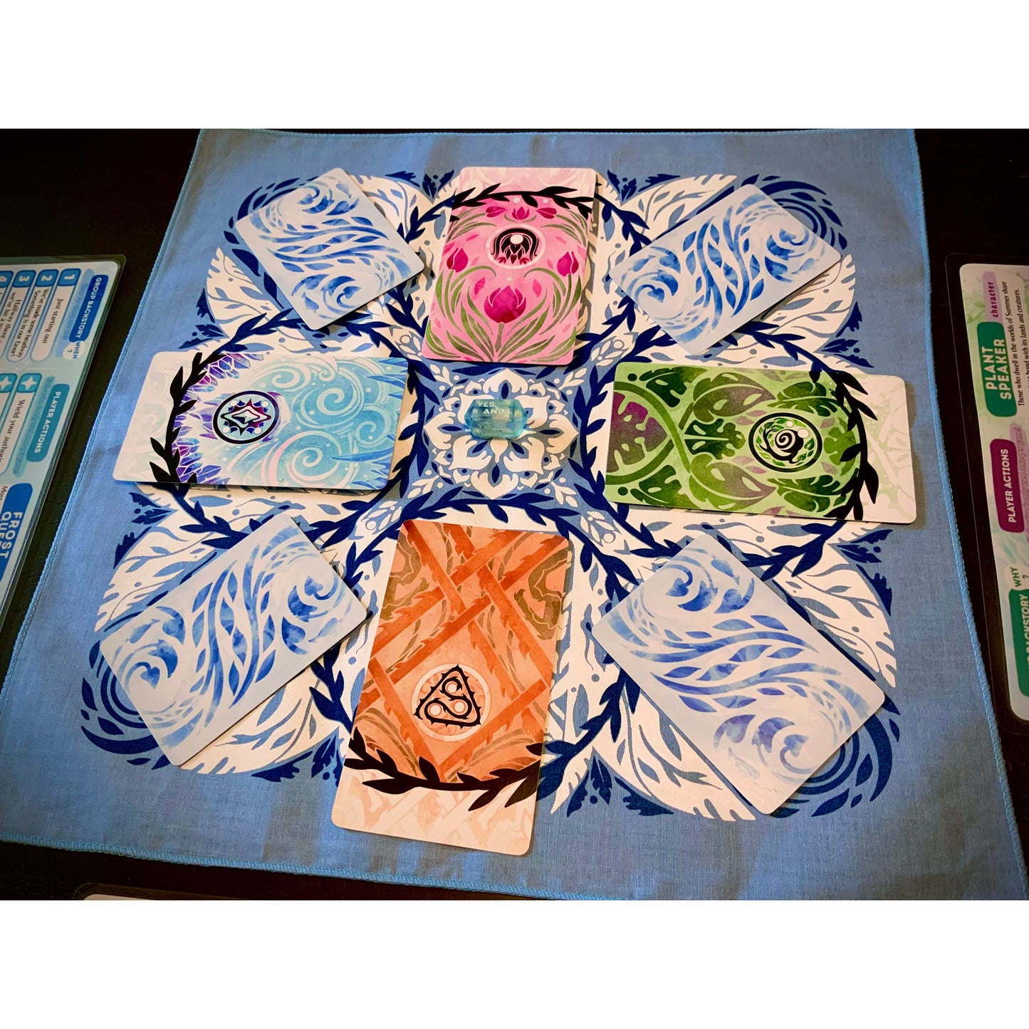 FLORAFIORA THE STORYTELLING CARD GAME