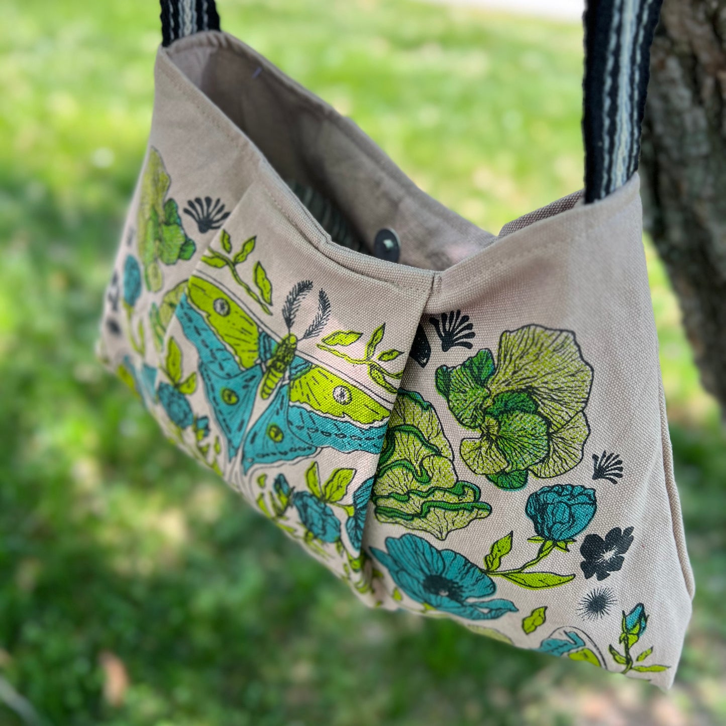 LUNA MOTH PRINT BAG PURSE