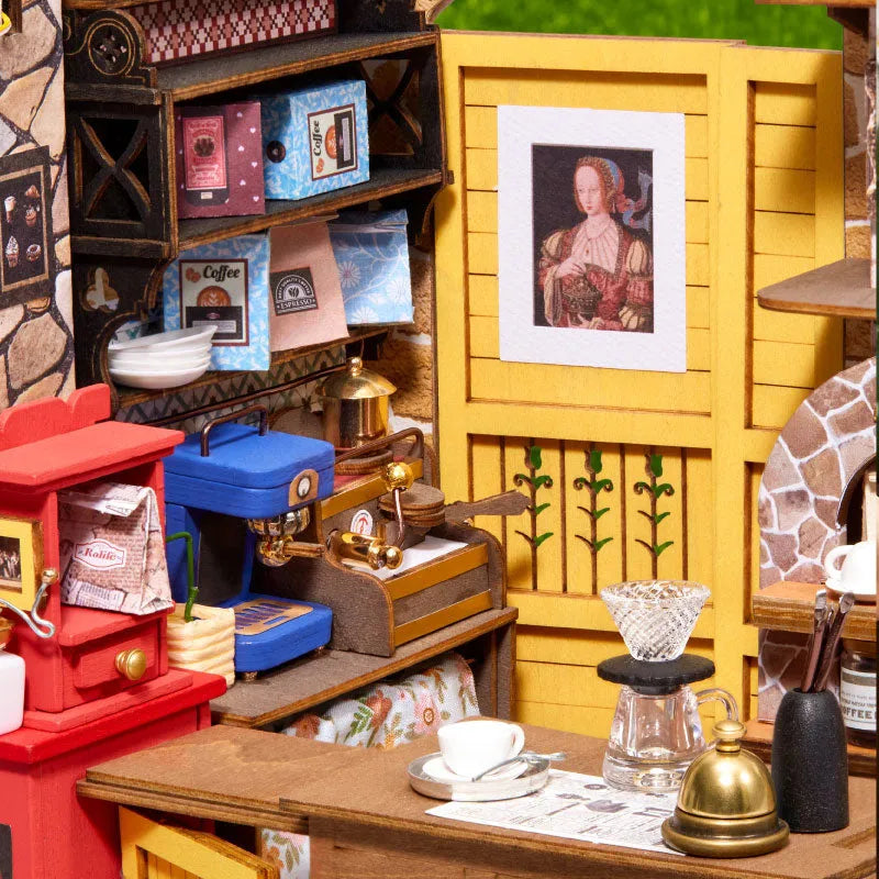 LEAFTREE CAFE DIY MINIATURE HOUSE (DH201)