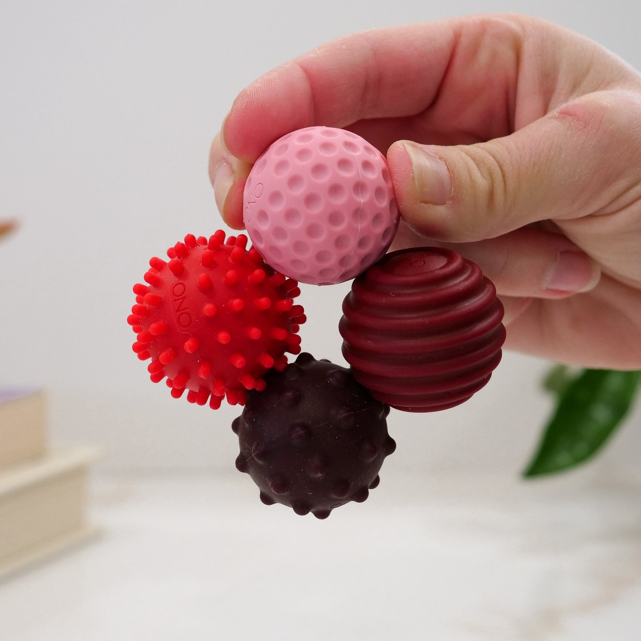 ONO SIGNETS FIDGET TOY 4-PACK