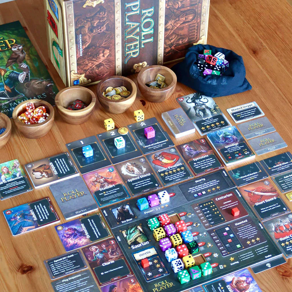 ROLL PLAYER FIENDS & FAMILIARS BIG BOX
