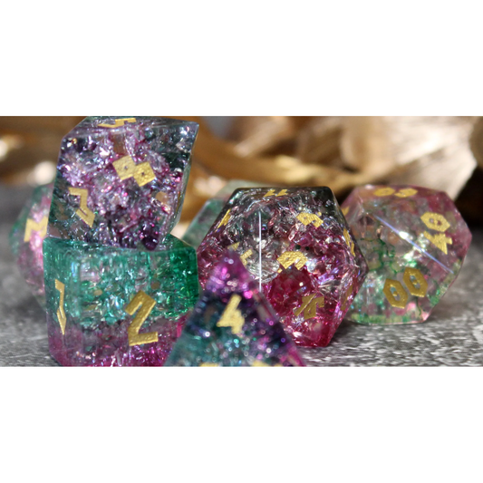 FROST BOUND FAE FRIEND GLASS DICE SET