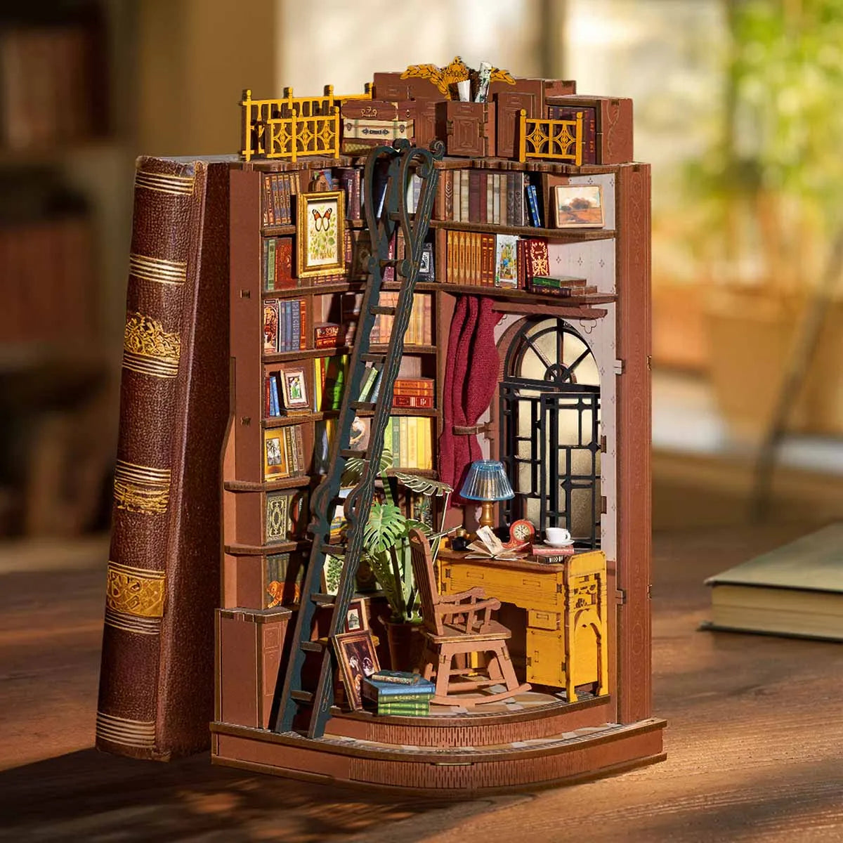 SILENT CORNER STUDY DIY BOOK NOOK KIT (TGE02)