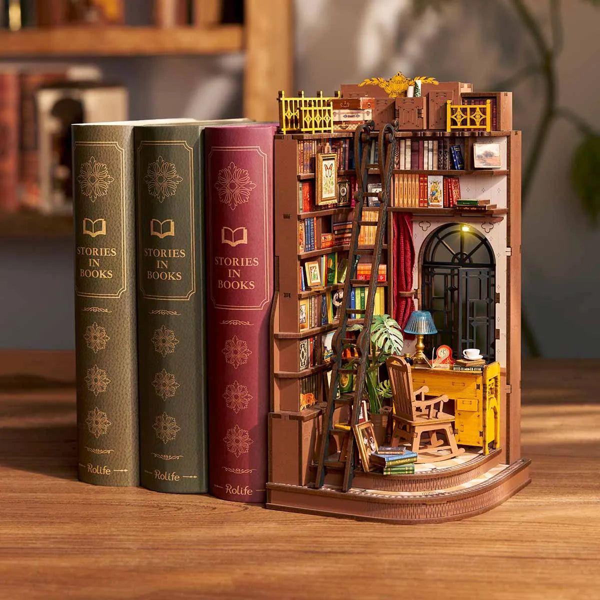 SILENT CORNER STUDY DIY BOOK NOOK KIT (TGE02)