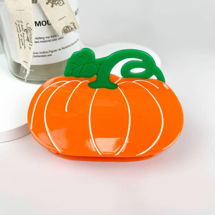 CUTE PUMPKIN HAIR CLAW