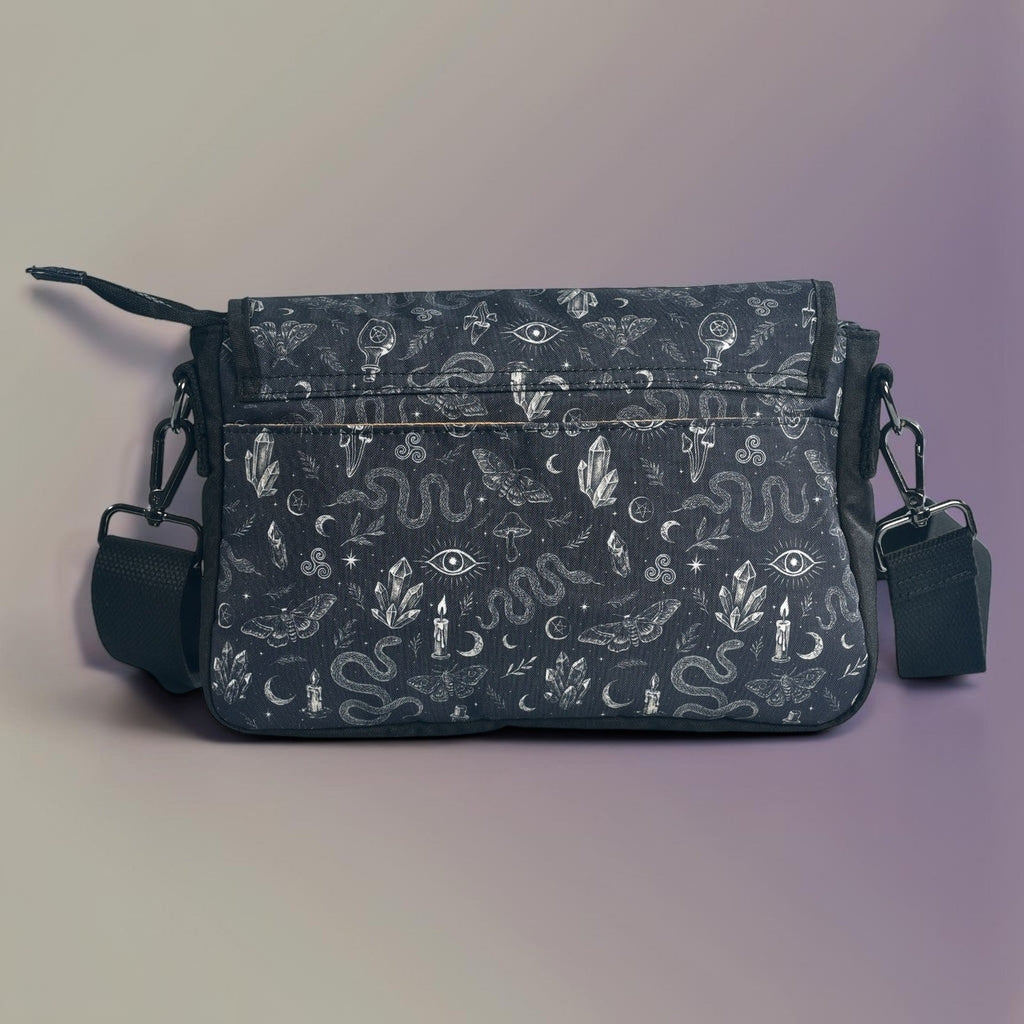 WANDERWITCH STRIDE CROSSBODY BAG