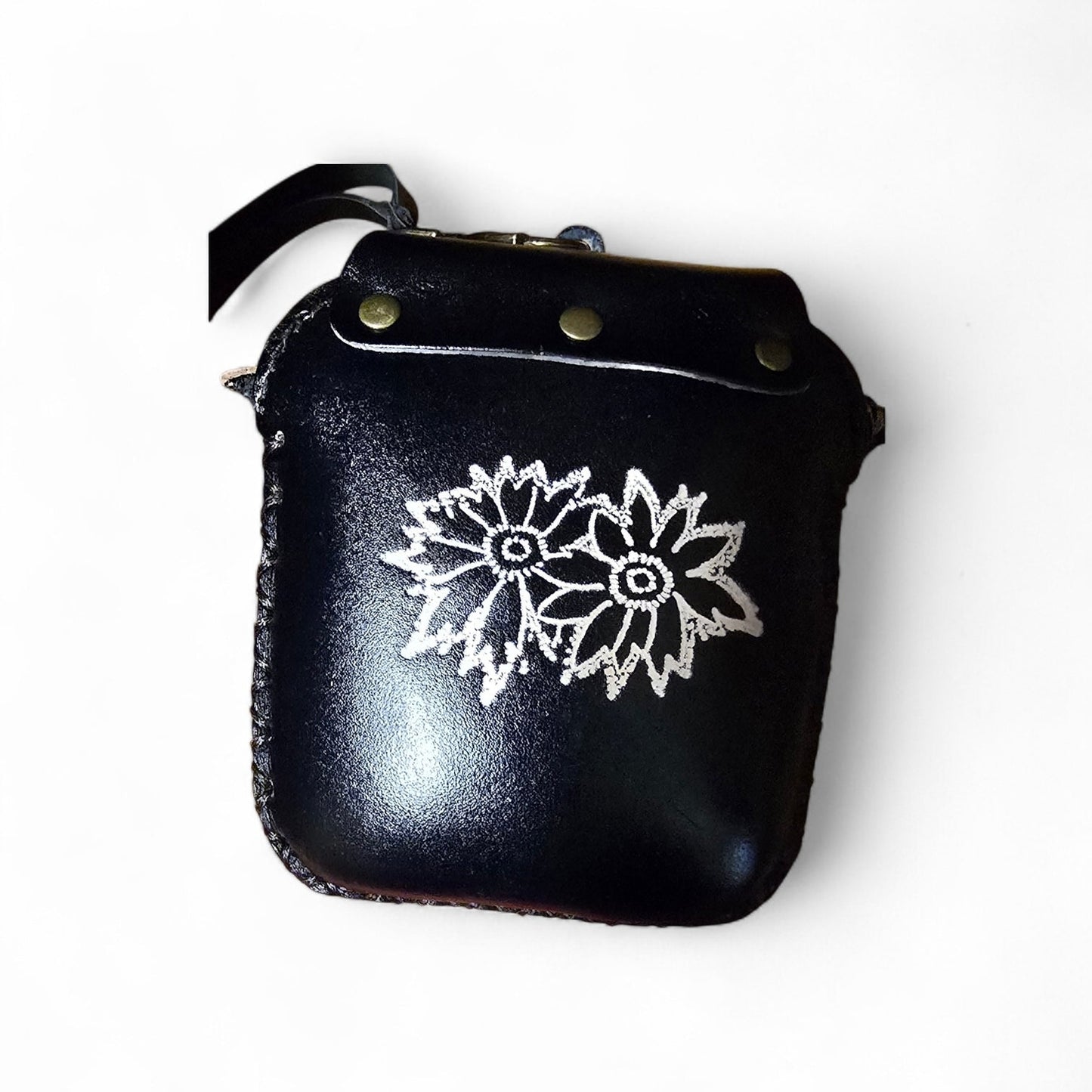VAMPIRE BAT LEATHER COIN PURSE