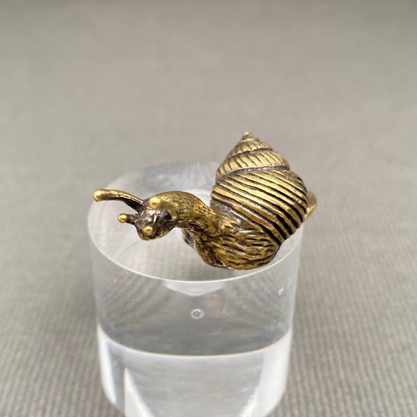 MINIATURE BRASS GARDEN SNAIL