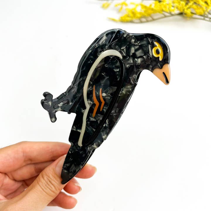 MOONLIT RAVEN CLAW CLIP