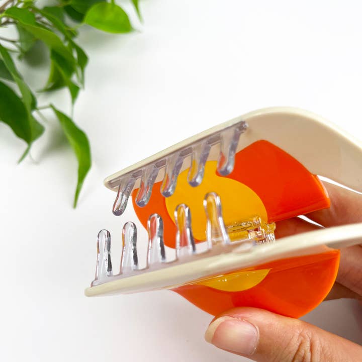 CUTE SNAIL CLAW CLIP