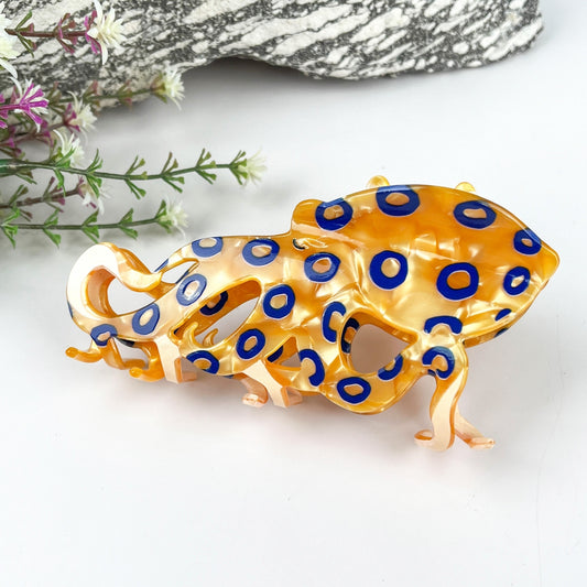 BIG BLUE RING OCTOPUS HAIR CLAW CLIP