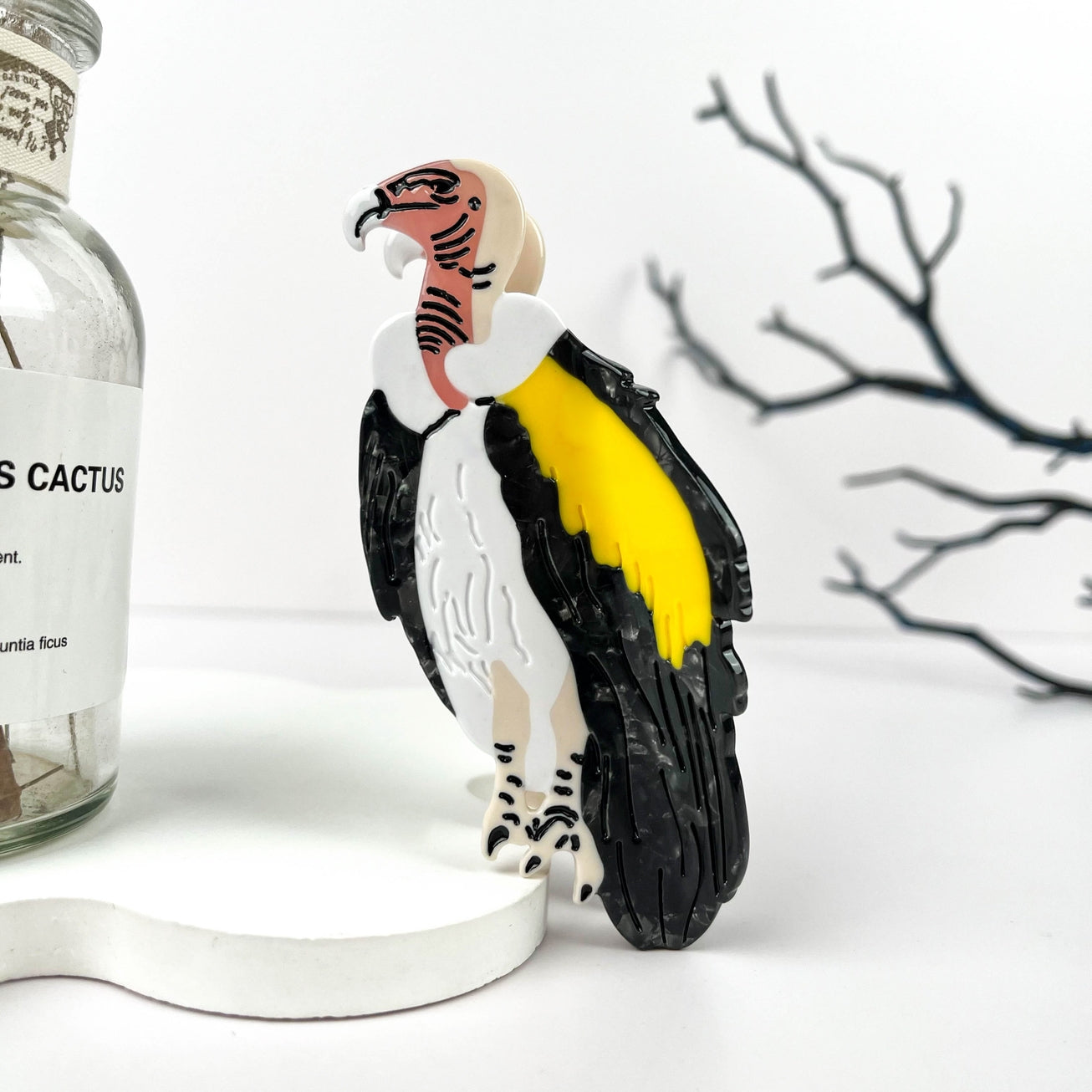 VULTURE HAIR CLAW