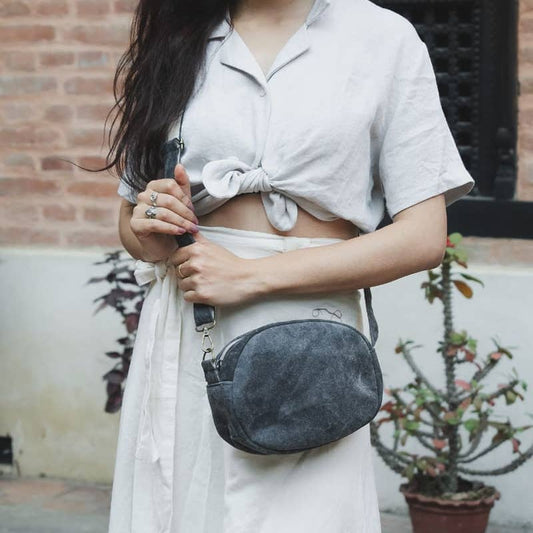 BLUE STONEWASHED CROSS BODY BAG - PILLBOX SHAPE