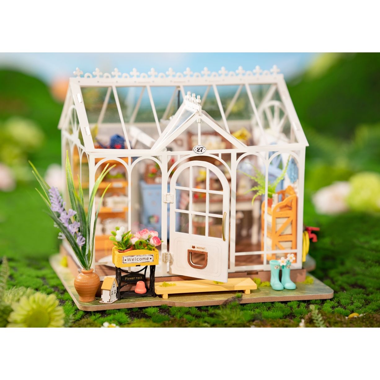 DREAMY GARDEN HOUSE 3-D WOODEN MINIATURE KIT