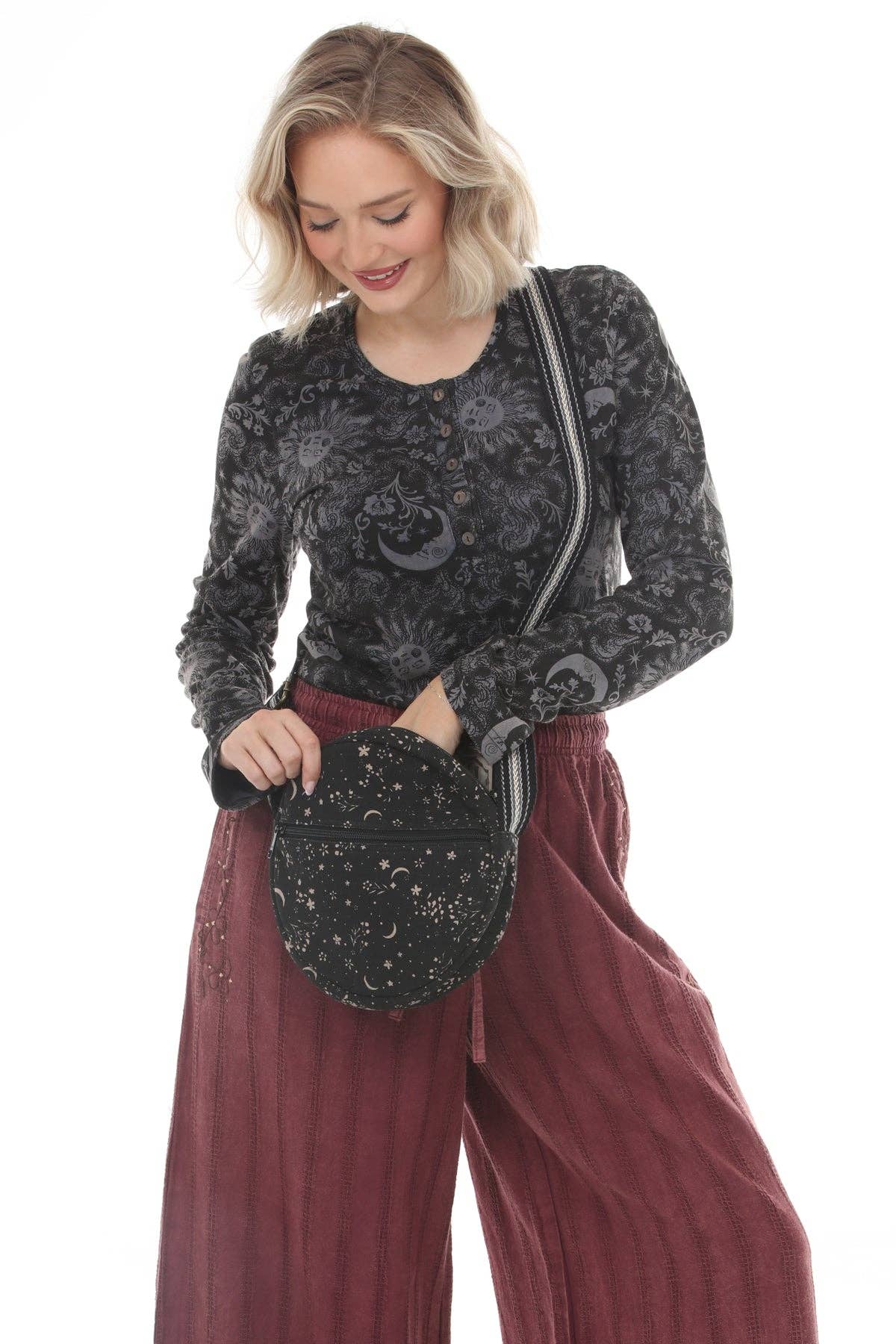 CELESTIAL PRINT ROUND BAG