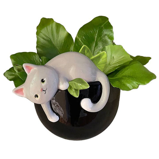 PLAYFUL KITTY PLANTER