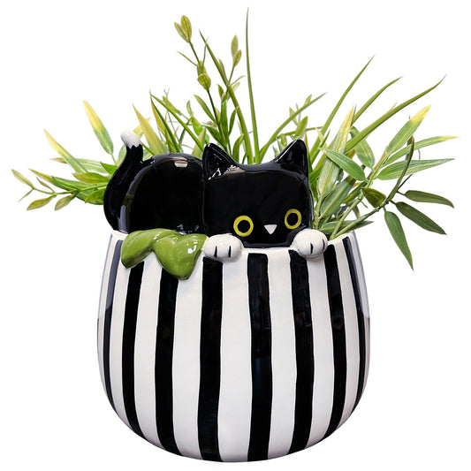 TUXIE KITTY PLANTER