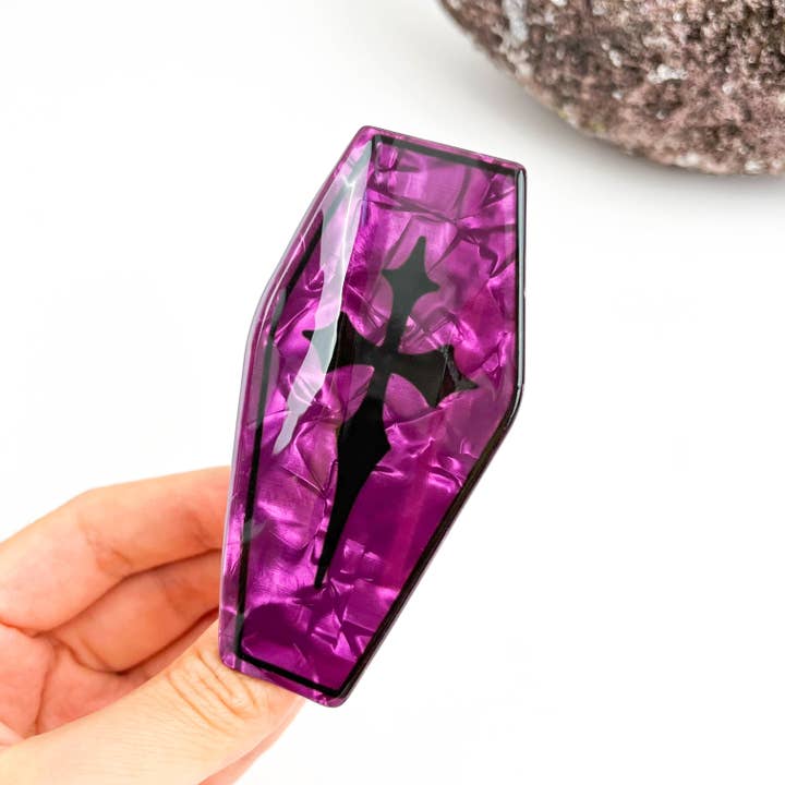 VAMPIRE COFFIN HAIR CLAW