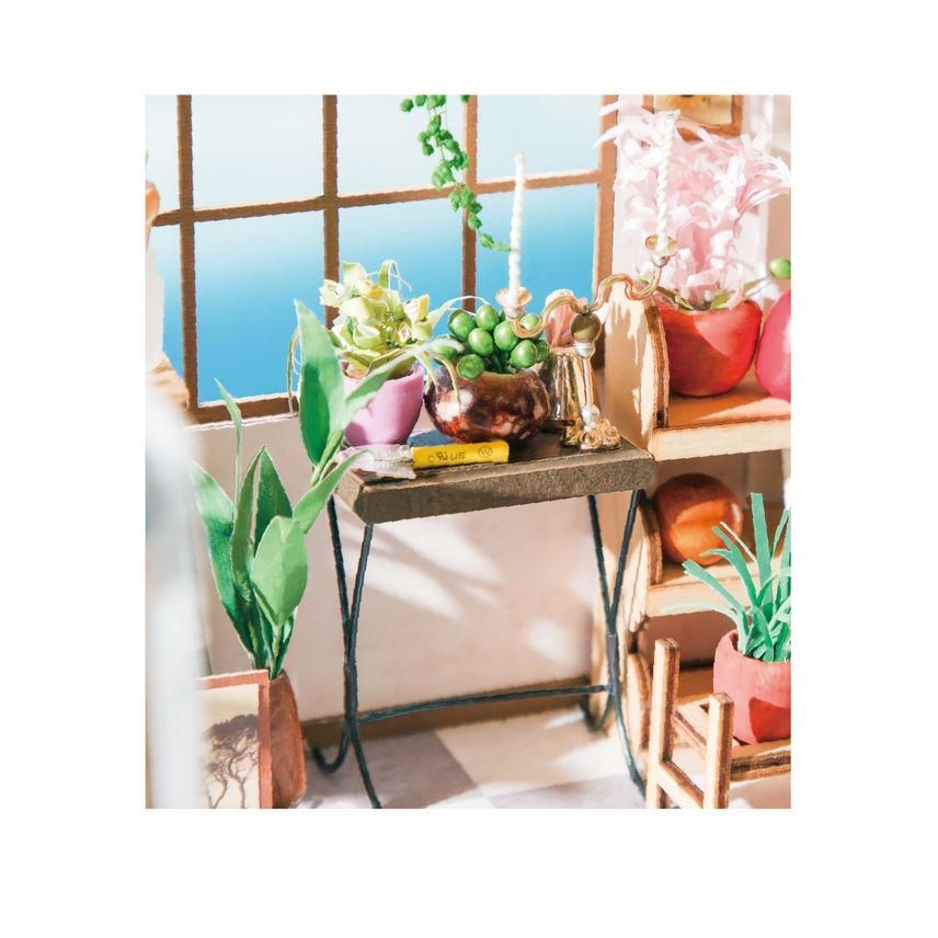 EMILY'S FLOWER SHOP DIY MINIATURE HOUSE