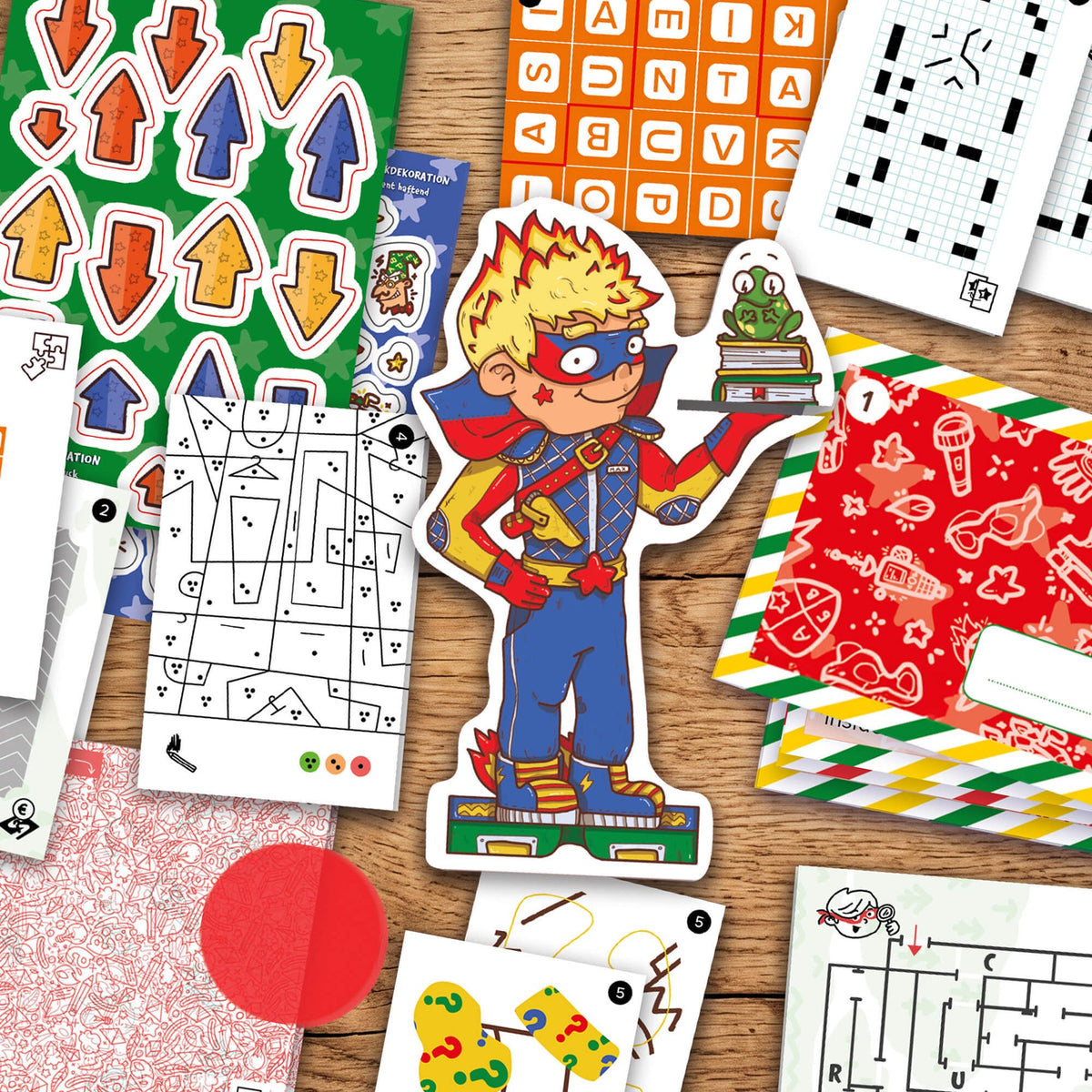 SUPERHERO TREASURE HUNT