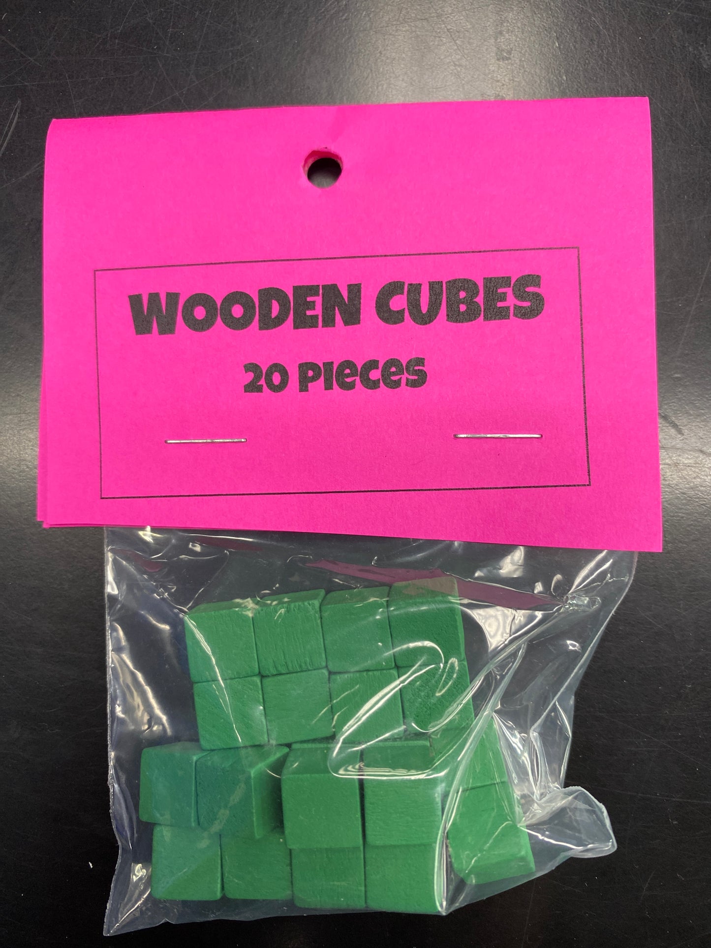 G&S GREEN WOODEN CUBE PACK (20)